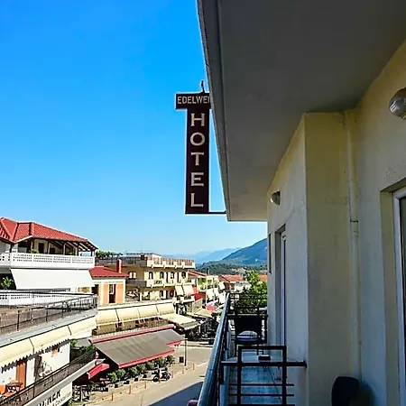 Hotel Edelweiss 3*
